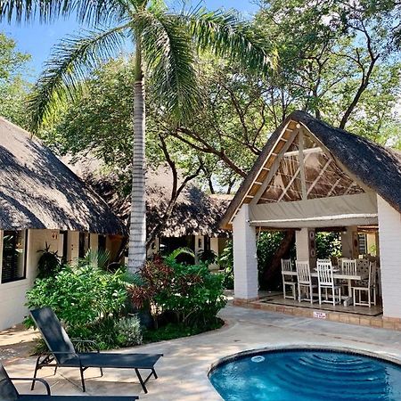 Pamarah Lodge Victoria Falls Eksteriør bilde