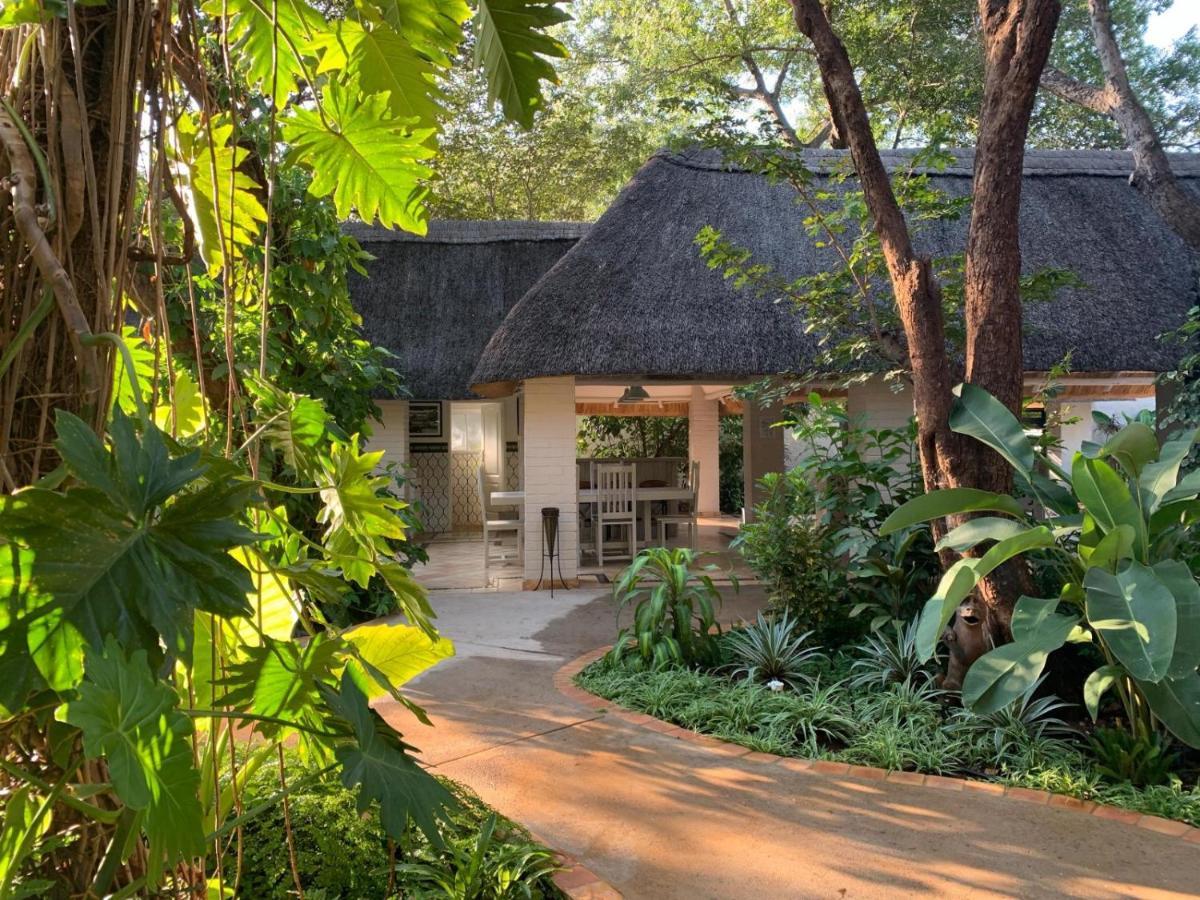 Pamarah Lodge Victoria Falls Eksteriør bilde